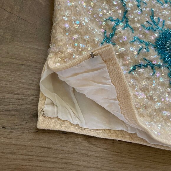 Vintage Beaded Sequin Top Womens Large Cream Blue Ocean Cell 60s Mad Men Mermaid - Picture 10 of 15